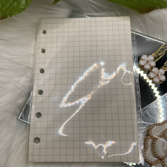 New! PM SIZE AGENDA REFILL INSERT, (2) Agenda Charms (1) Camellia Brooch - Picture 3 of 5